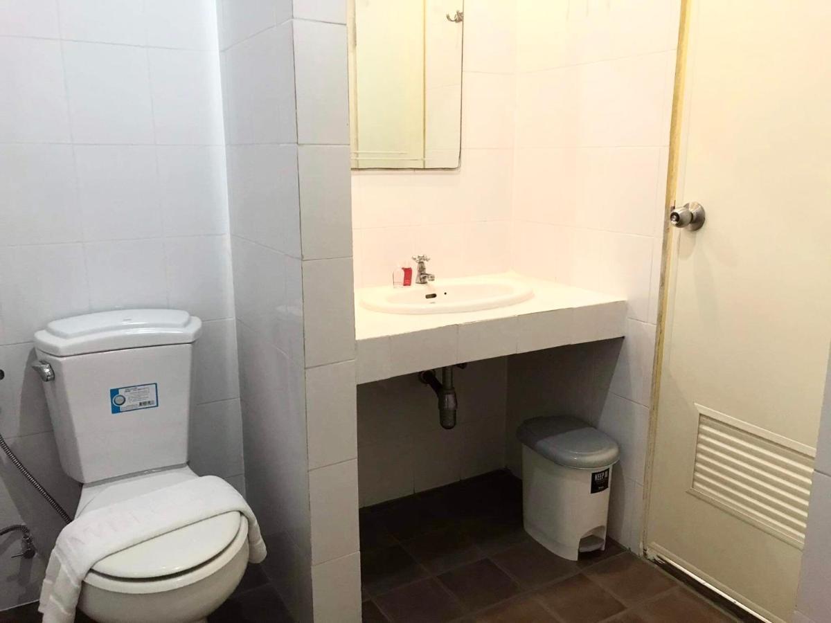 Kata Beach Guesthouse Экстерьер фото