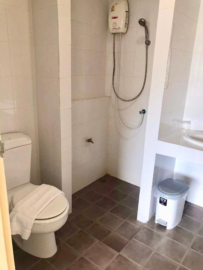 Kata Beach Guesthouse Экстерьер фото