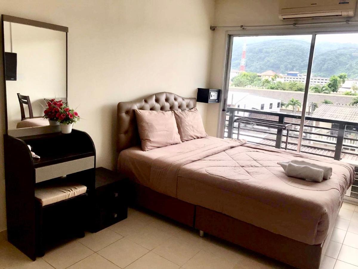 Kata Beach Guesthouse Экстерьер фото